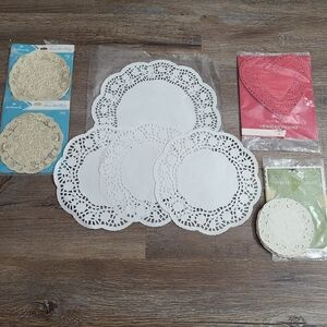 Lot/6 Vintage Hallmark & Ambassador French Lace Doilies- Gold/White- Valentines